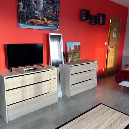 Chambres De Valerie Saint-Cyprien  Bagian luar foto